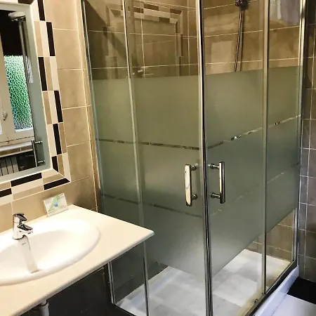 Hotel Neguri 2*